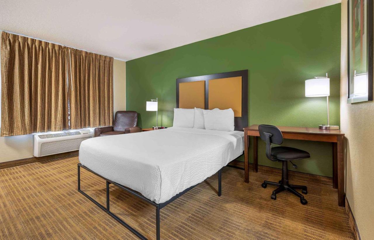 Hotel Extended America - - Airport